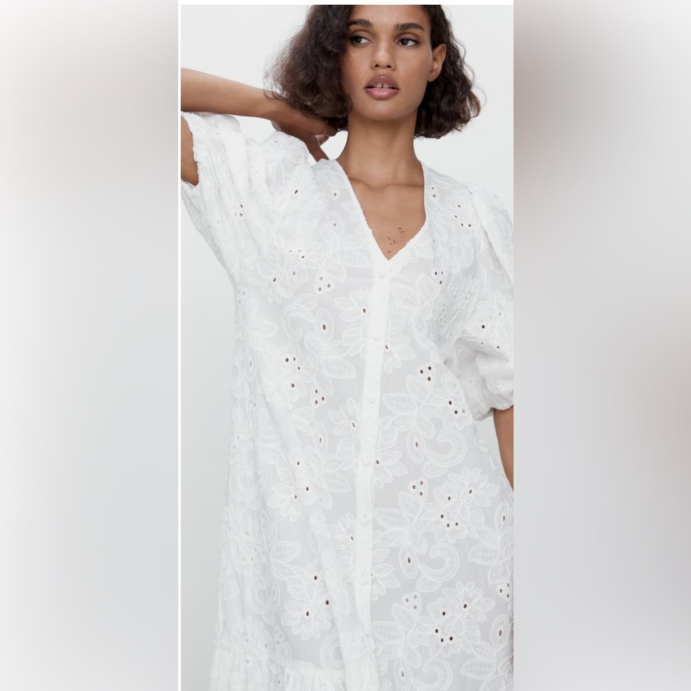 NWOT Zara White Openwork Embroidered Dress